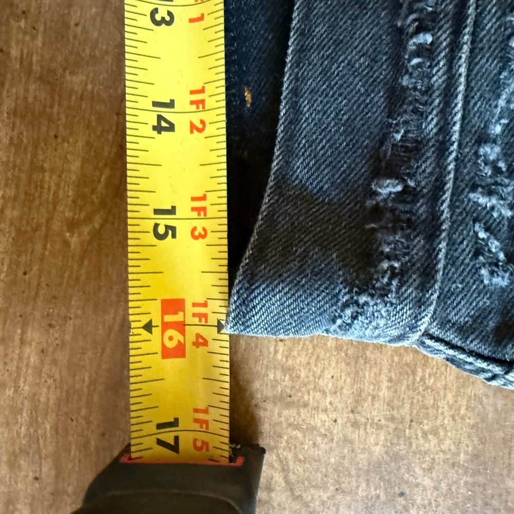 Levi’s Jeans 501 Womens Sz 30x30 Black Cotton Button-Fly Distressed Denim Grunge - Picture 11 of 11